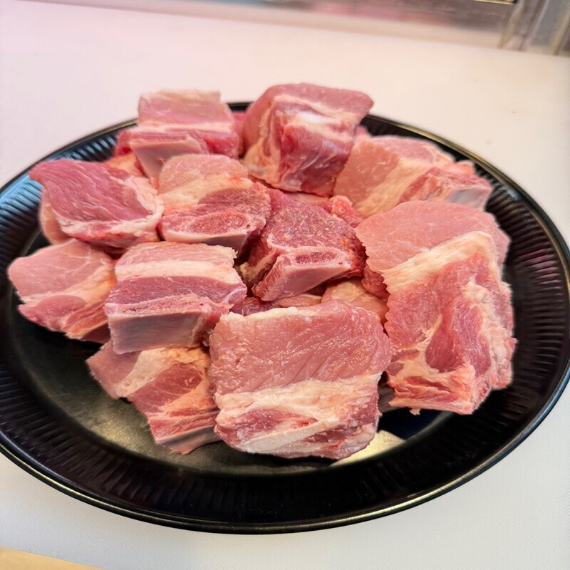 청년정육점,청년축산 한돈 돼지 갈비 1kg