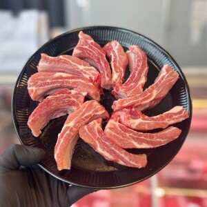 청년축산 한돈 등갈비  600g (하나씩절단)